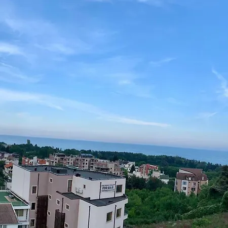 Apartment Gm Warna